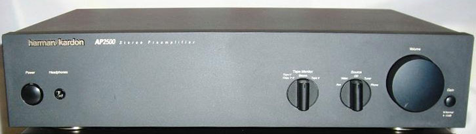 AP 2500 - Black - Stereo Preamp - Hero